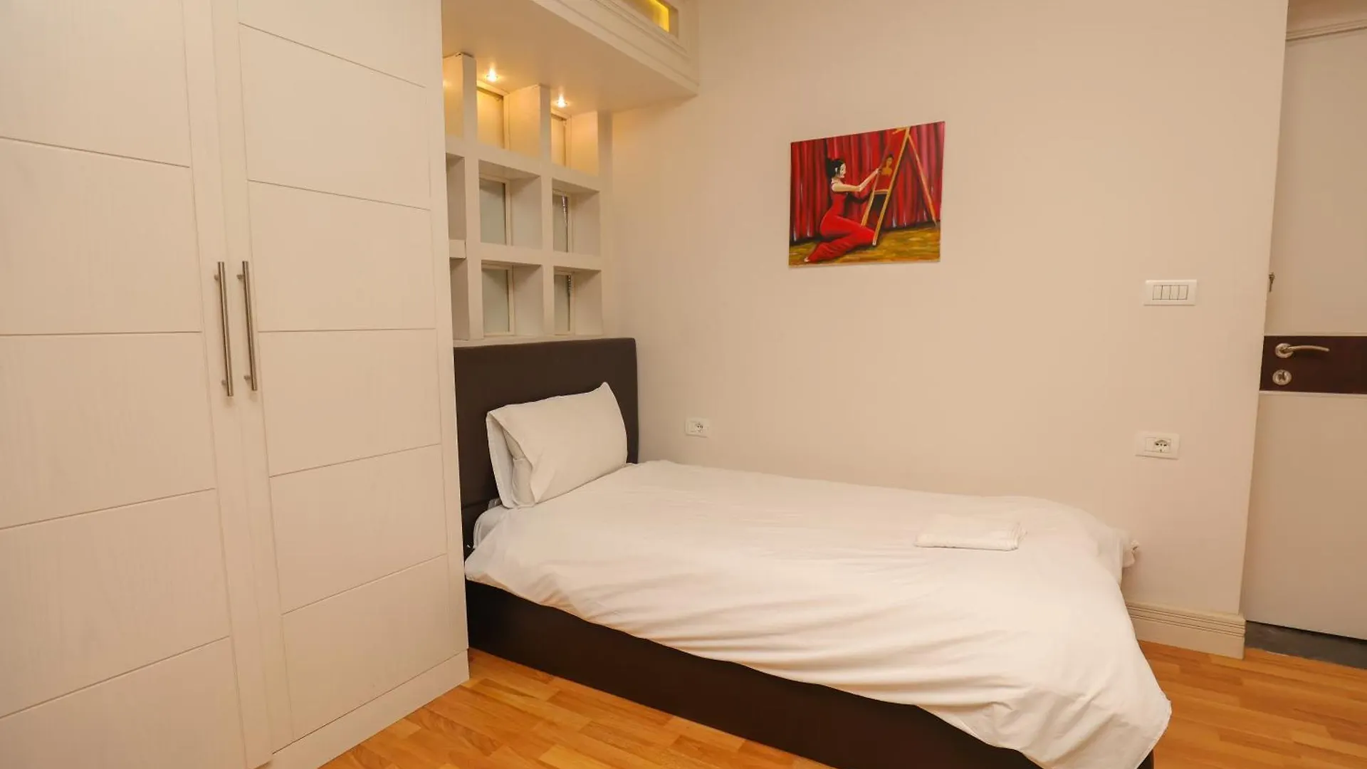 ***  Hotel Kristal Korce Albania