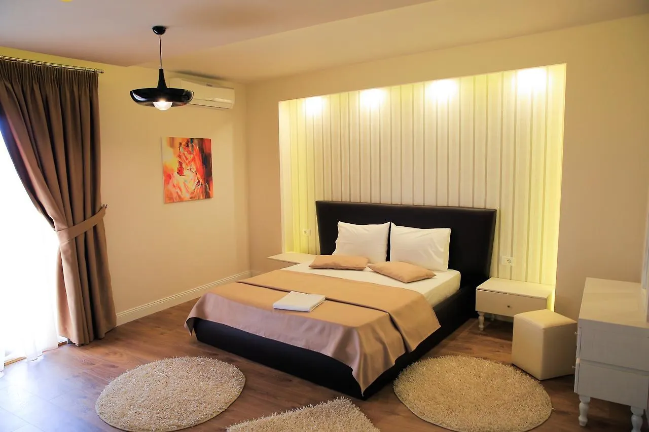 ***  Hotel Kristal Korce Albania
